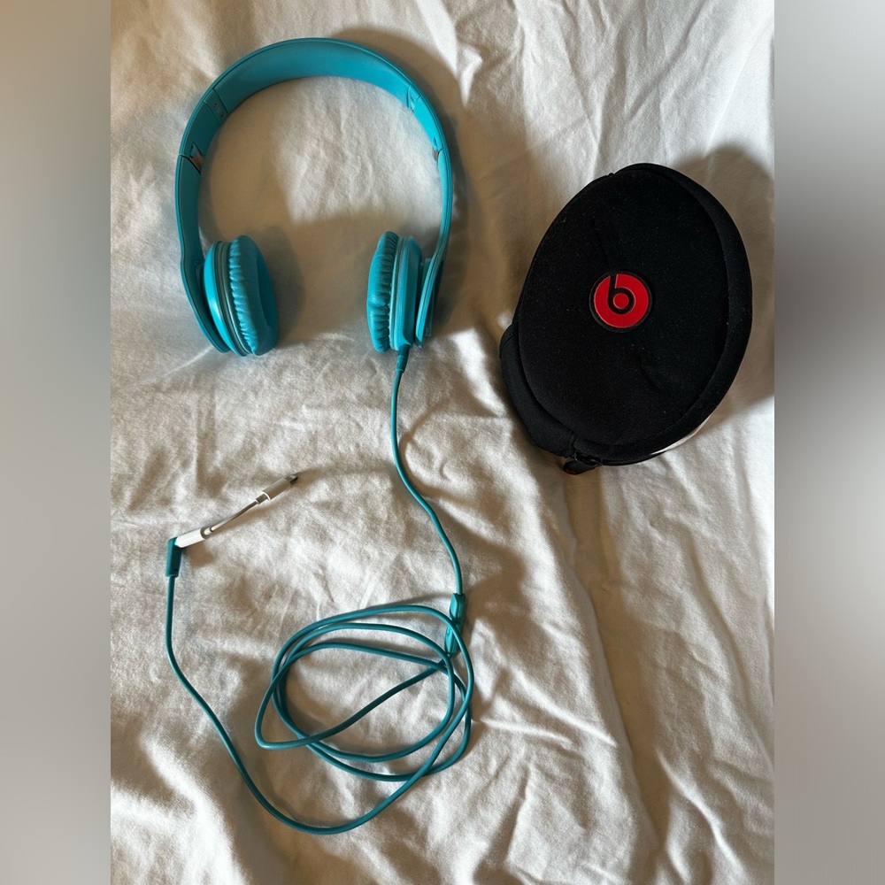 Beats Solo